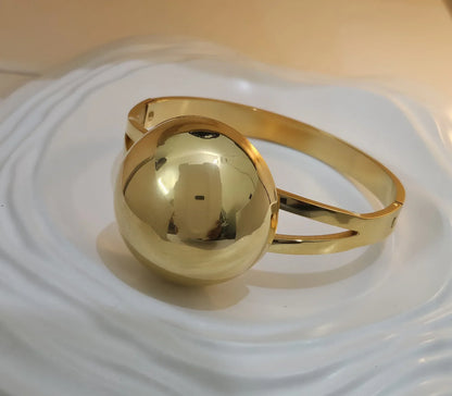 Golden Sphere Bracelet