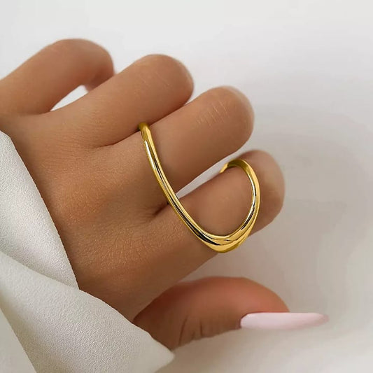 Wave Wisper Statement Ring