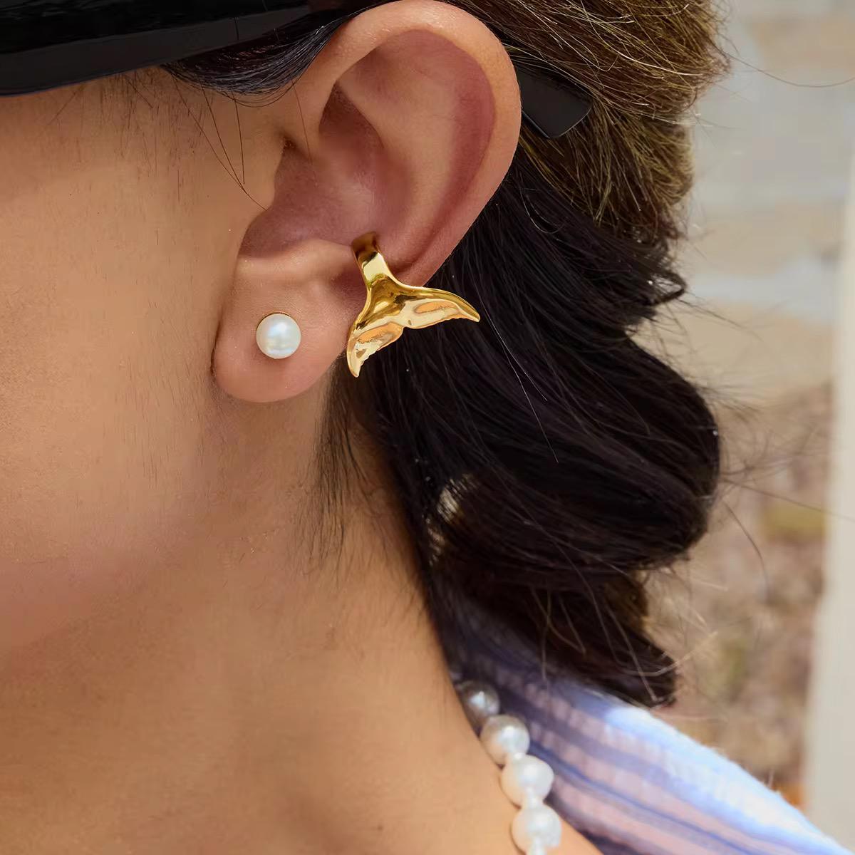 Mermaid Whisper Ear Cuff