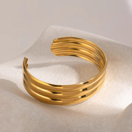 Regalia Sculpted Cuff bracelet