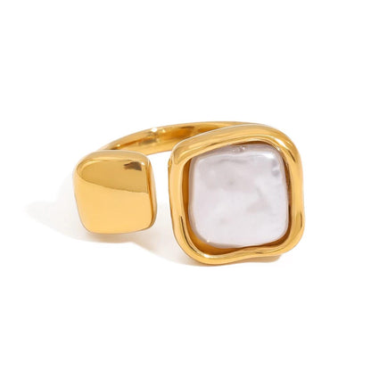 aurora pearl frame ring